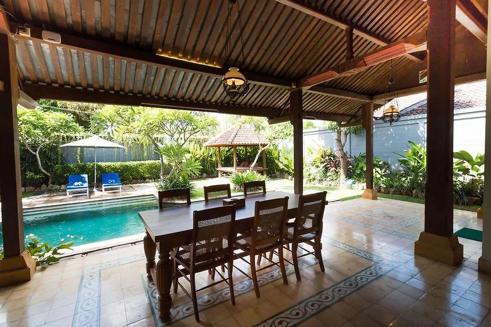 **** Hotel Bali Royal Heritage Villas Dalung  Indonezja